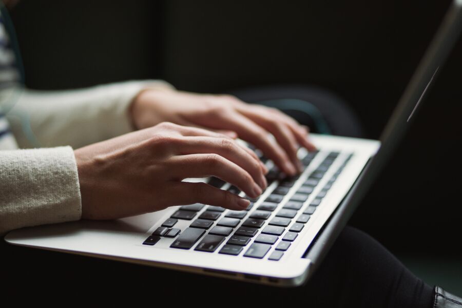 come scrivere una mail in francese Eurotrad